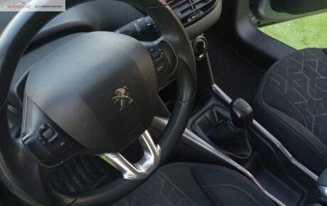 Peugueot 2008 – Ano 2016