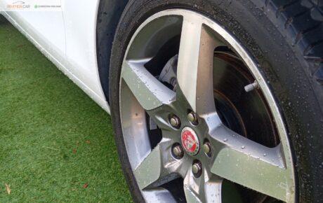 Jaguar Xe – Ano 2015